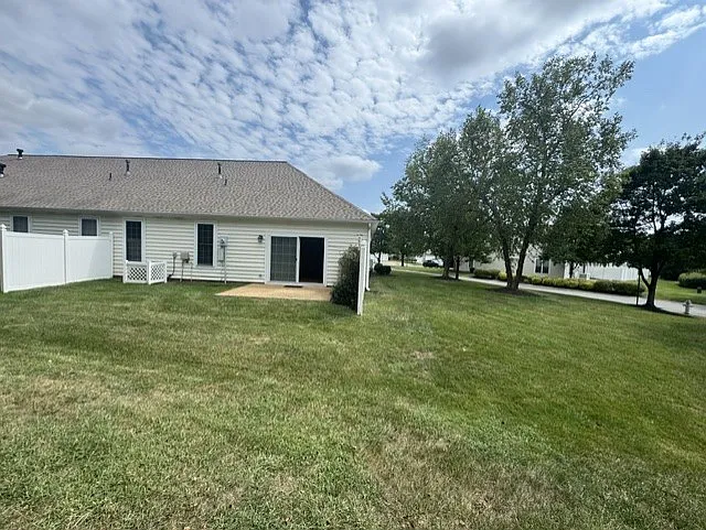 2 bed, 1498 sqft, $2,900 — Photo 4