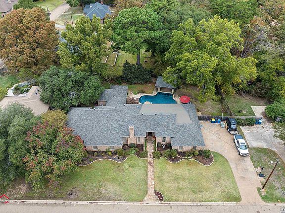2nd image of 3603 Woodview Ln