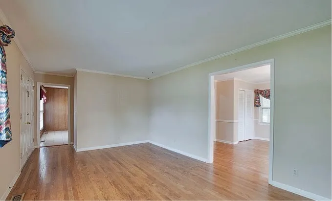 11207 Crestfield Dr SE — Photo 11