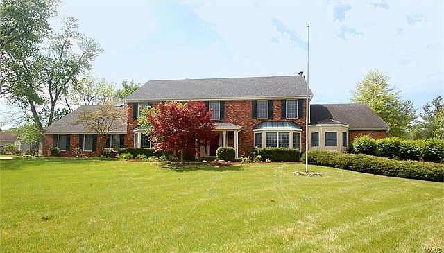 1st image of 801 Greenwich Green Ln