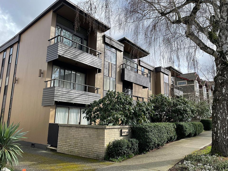 Well maintained boutique building on a quiet residential street