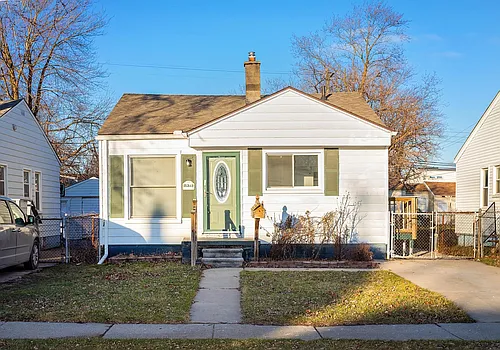 2318 Fisher St Photo 1