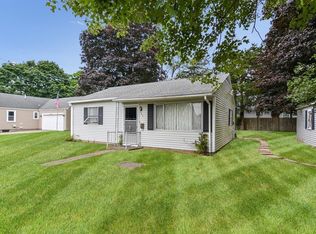 59 Wyola Rd, Swansea, MA 02777