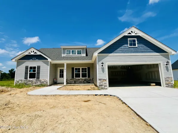 315 Creeks Edge Drive, Pikeville, NC 27863