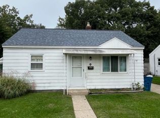 849 33rd St SW, Wyoming, MI 49509
