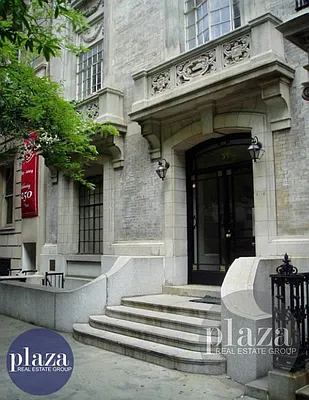 Rented by Plaza Real Estate Group | media 33