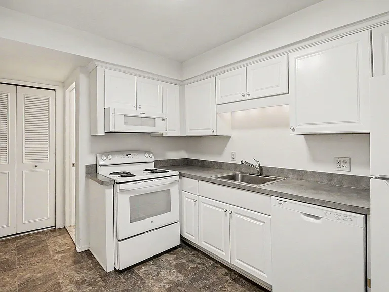 8232 Karam Blvd #1 — Photo 9