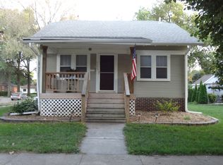 439 E 11th St, Crete, NE 68333