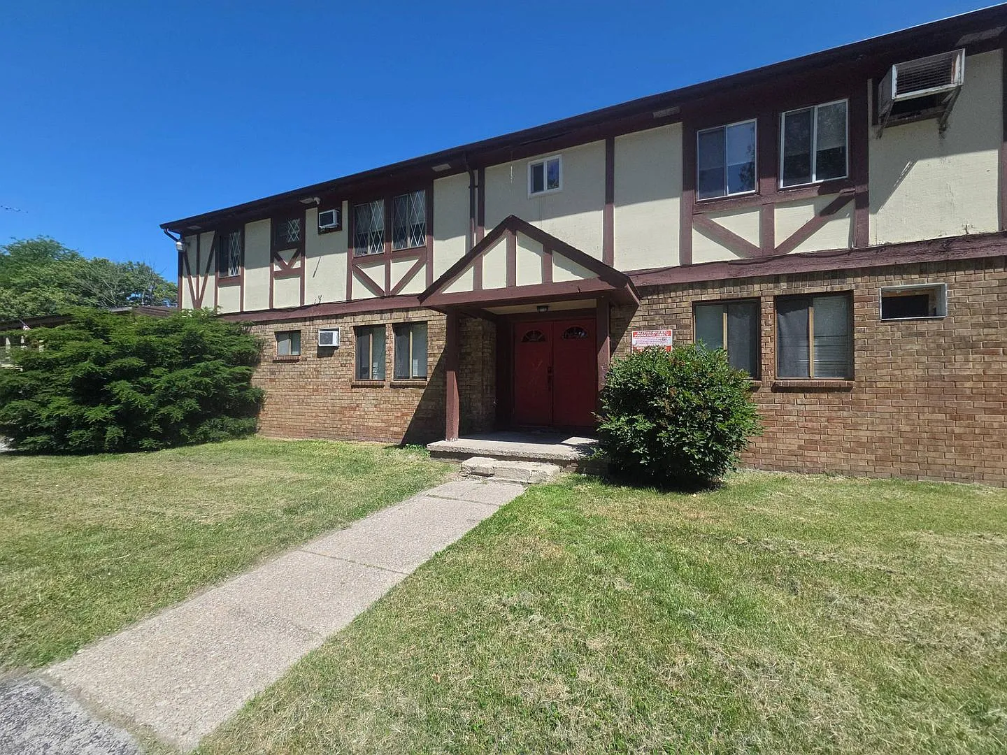 1509 Brooke Park Dr, Toledo OH 43612 — Photo 1