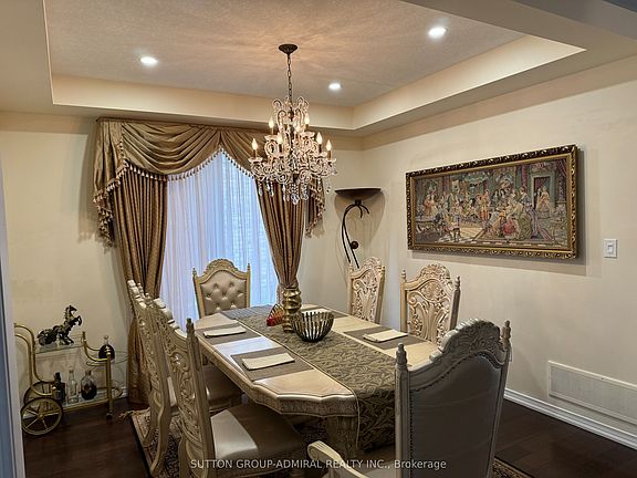 4th image of 129 Whitwell Way