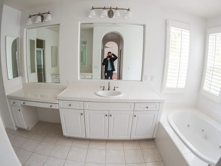 1882 Shadetree Dr — Photo 36