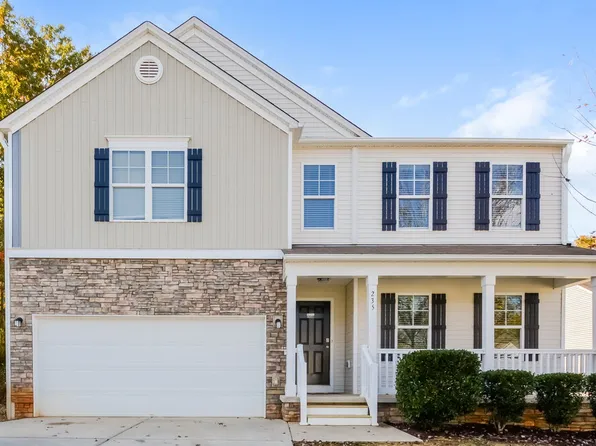 235 Chadford Pl, Clayton, NC 27520