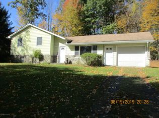 309 Rail Rd, Nicholson, PA 18446