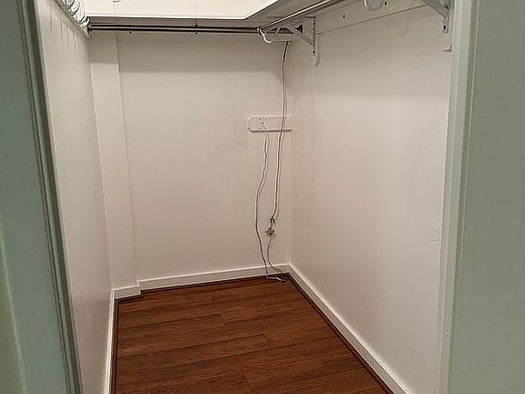 4th image of 64-15 72nd St Unit 1B