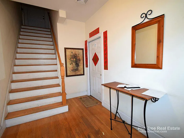 Worthington St — Photo 3