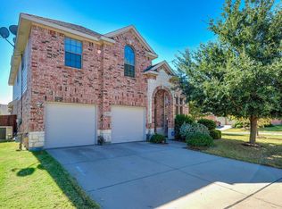 2577 Marina Dr, Grand Prairie, TX 75054