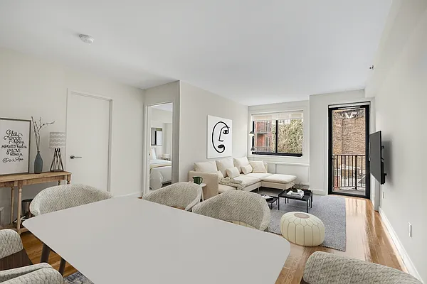 Rented by Stonehenge NYC LLC | media 4