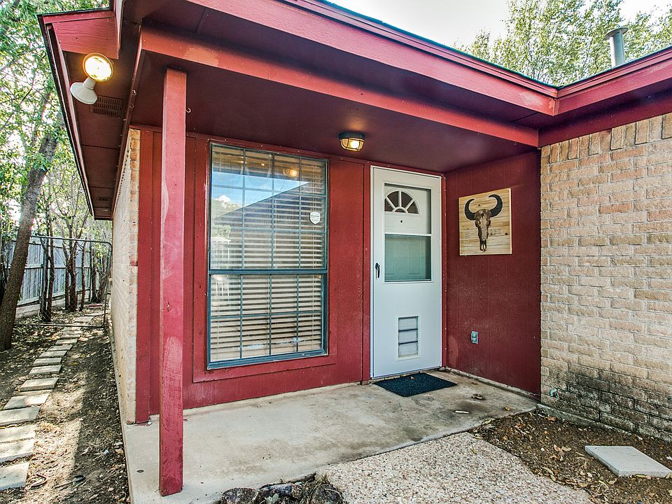 1st image of 6434 Woodbeach Dr