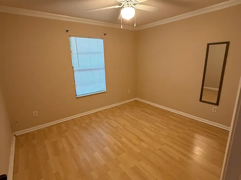 3010 Yule Tree Dr — Photo 9