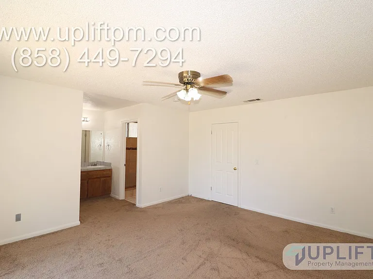 15938 Caras Ct — Photo 13
