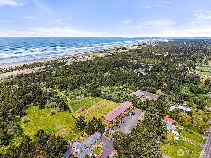 5th image of 2855 S Forrest Street #206