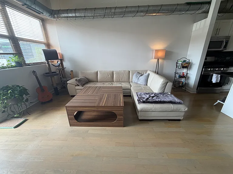 500 S Clinton St #224 — Photo 2