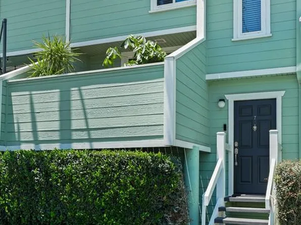 5811 Woodman Ave APT 7, Van Nuys, CA 91401