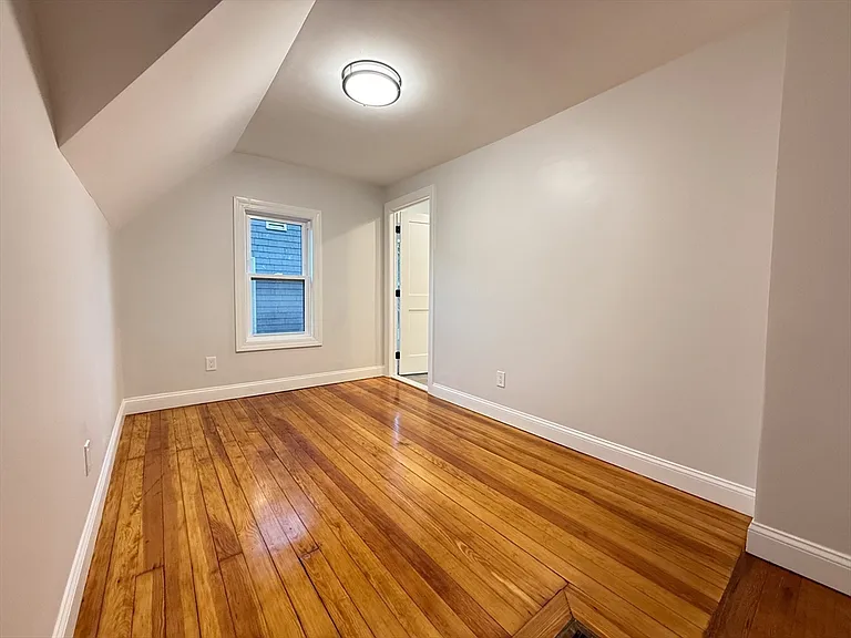 16 Willow Ave #2 — Photo 24