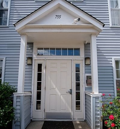 2nd image of 755 Summer Ave