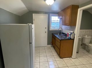 35 Coit St APT 3, Irvington, NJ 07111