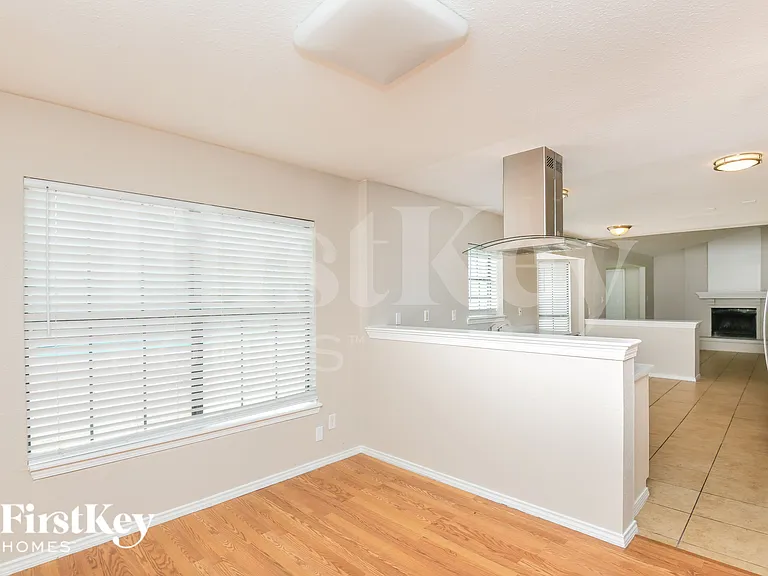 7700 Castillo Rd — Photo 5