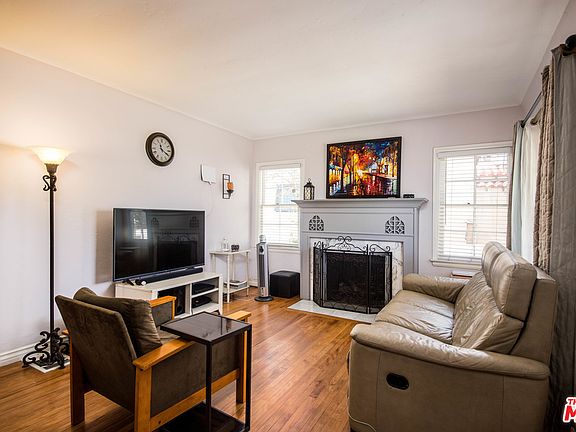3rd image of 1222 Beech Ave
