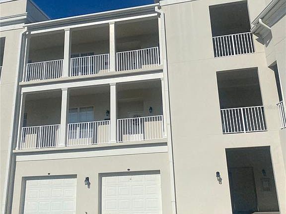 2nd image of 987 Fern Ave APT 202