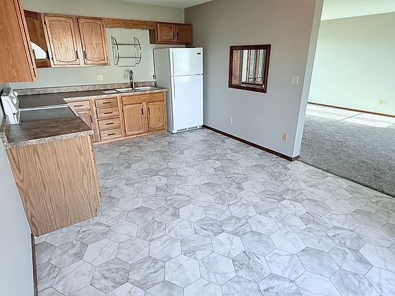 5th image of 700 N Harrington Ave #700