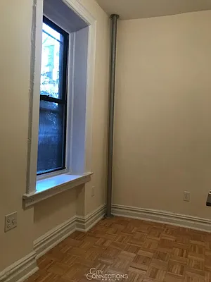 Rented by City Connections Realty | media 12