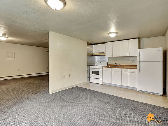 2nd image of 601 N Klevin St #7