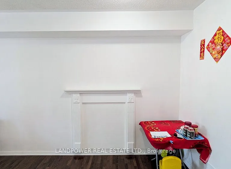 81 Whites Hill Ave — Photo 3