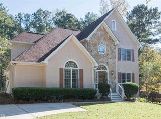 215 Oak Ridge Dr, Fayetteville, GA 30214