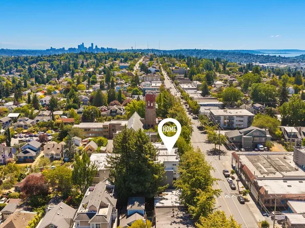 7600 Greenwood Avenue N #209, Seattle, WA 98103
