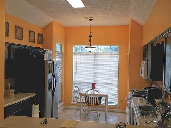 4th image of 707 Shore Dr