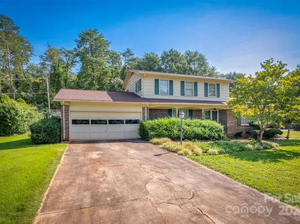 179 Greenbriar Dr, Forest City, NC 28043