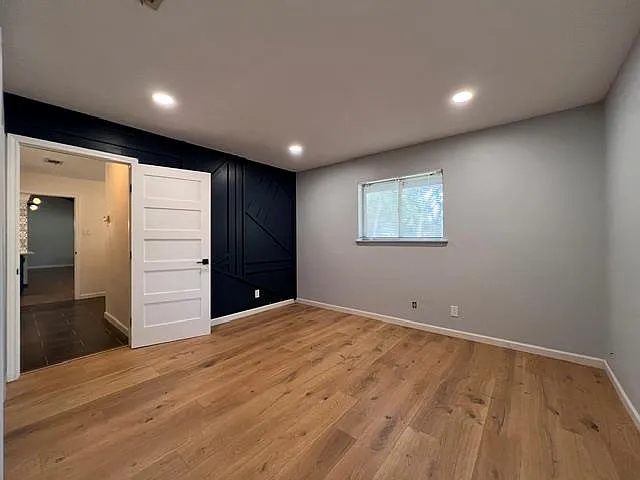 3803 Greystone Dr — Photo 6