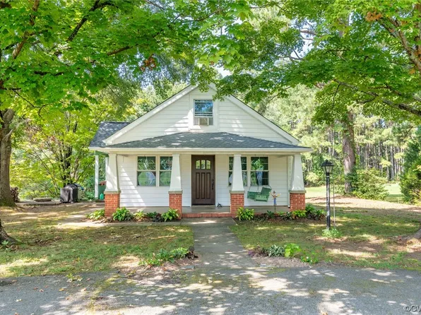 2364 Sandy Hook Rd, Goochland, VA 23063