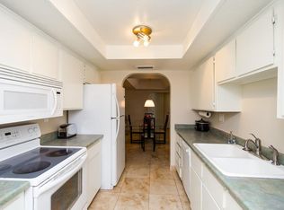 10444 N 69th St APT 117, Paradise Valley, AZ 85253