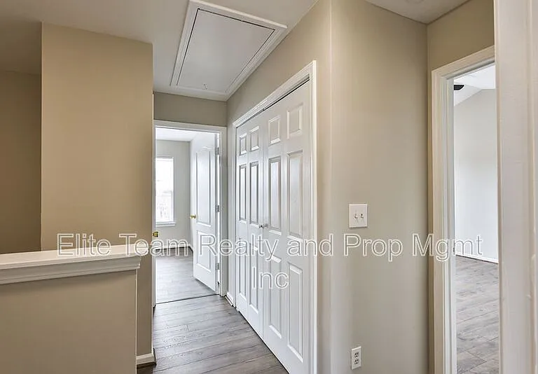 7109 Angela Marie Ct — Photo 29