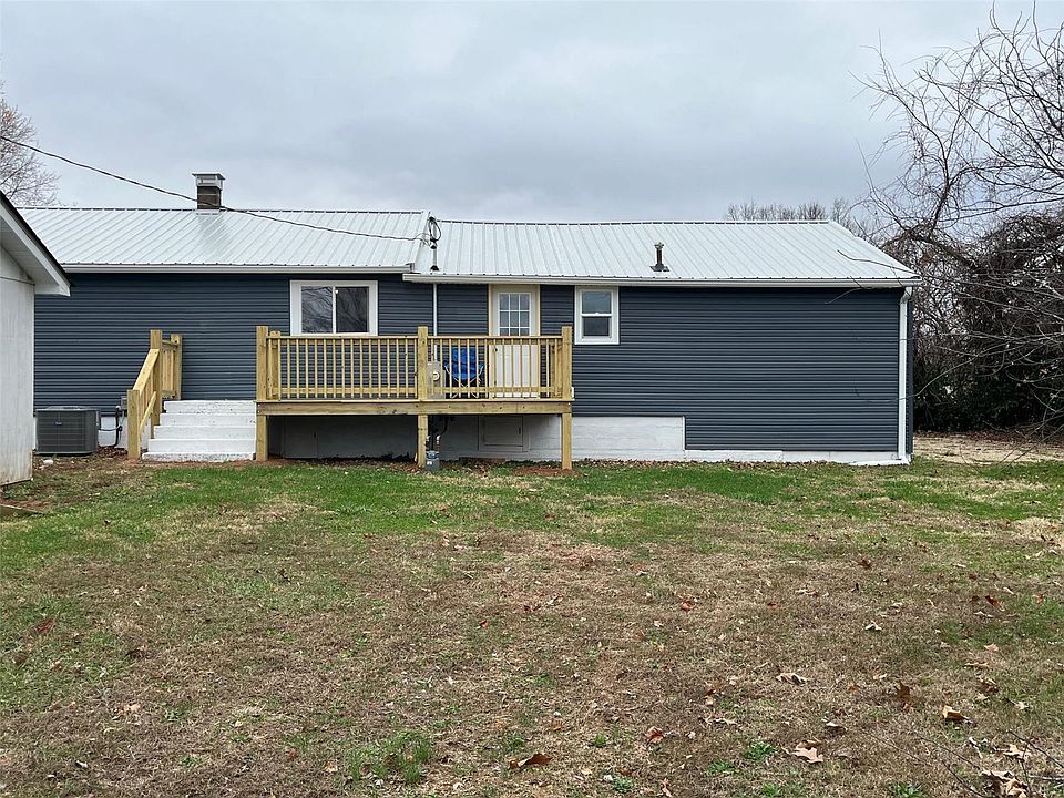 2nd image of 709 Bonnie St