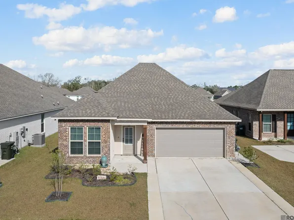 38424 Parliament Dr, Prairieville, LA 70769