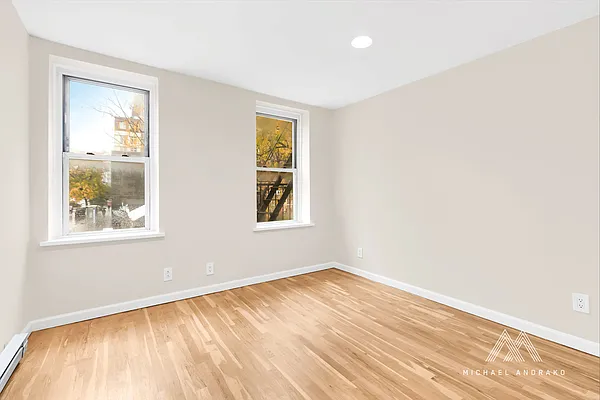 Rented by Cooper & Cooper Real Estate | media 13