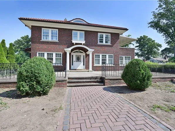 24510 Lake Rd, Bay Village, OH 44140