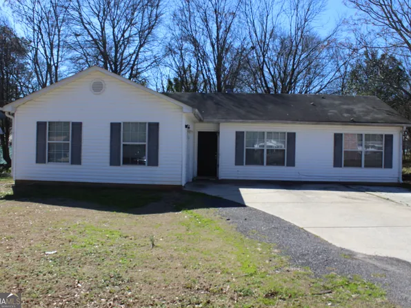 343 Kate Dr, Forest Park, GA 30297